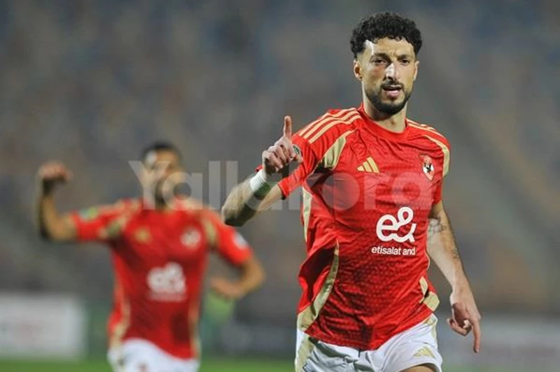 الأهلي يؤكد انضمام وسام أبو علي إلى المعسكر التحضيري لمواجهة إنتر ميامي الأهلي يؤكد انضمام وسام أبو علي إلى المعسكر التحضيري لمواجهة إنتر ميامي