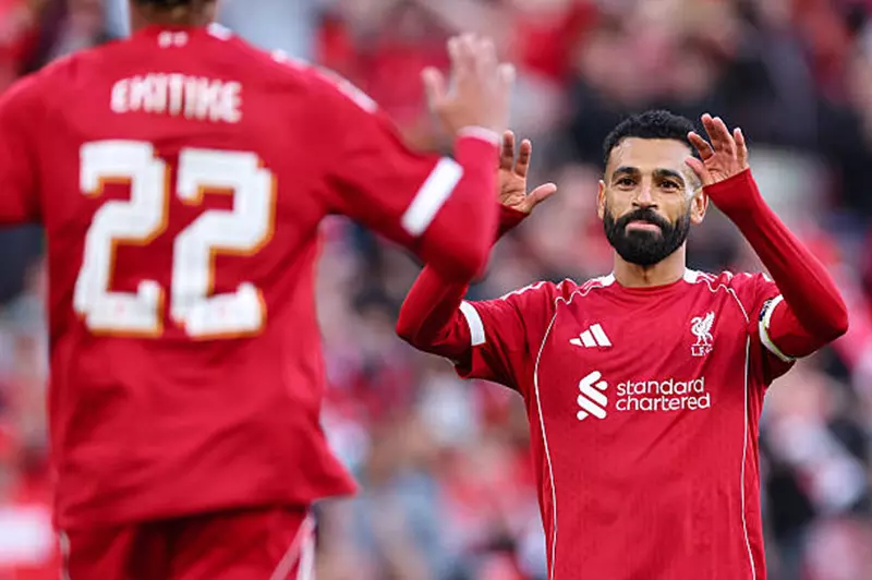 استعدادات ليفربول لمواجهة كريستال بالاس في درع الخير: صلاح و4 صفقات جديدة استعدادات ليفربول لمواجهة كريستال بالاس في درع الخير: صلاح و4 صفقات جديدة