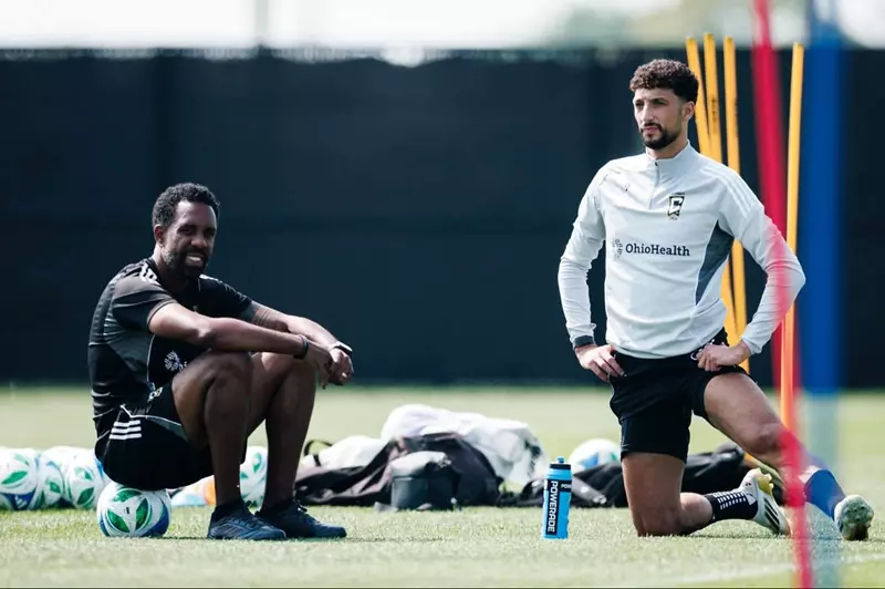 الأهلي يستعد لإتمام انتقال وسام أبو علي بعد دفع القسط الأول الأهلي يستعد لإتمام انتقال وسام أبو علي بعد دفع القسط الأول