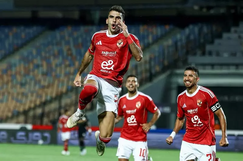 تباين أداء زيزو مع الأهلي وقرارات إمام عاشور وبن رمضان المهنية تباين أداء زيزو مع الأهلي وقرارات إمام عاشور وبن رمضان المهنية