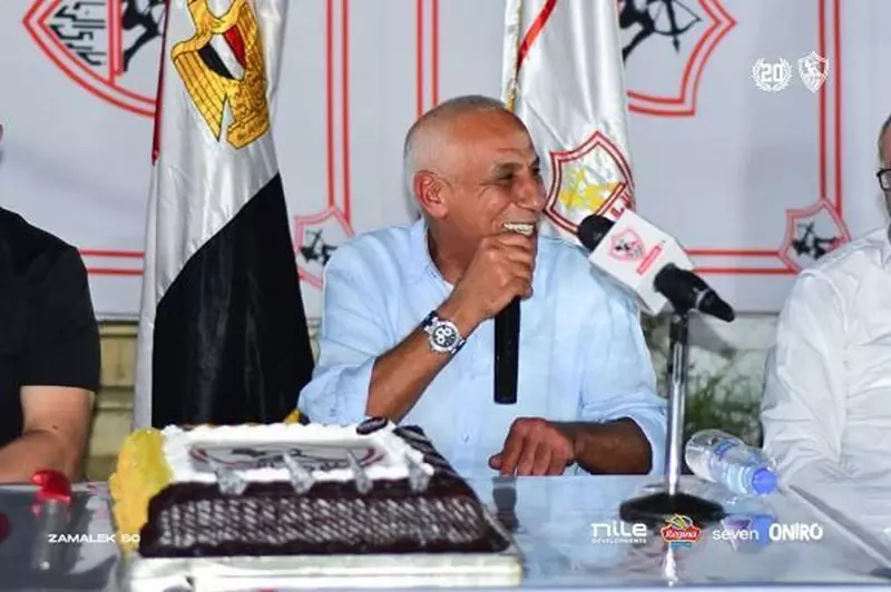 جلسة مجلس الزمالك ووزير الإسكان: تحليل أزمة سحب أرض 6 أكتوبر جلسة مجلس الزمالك ووزير الإسكان: تحليل أزمة سحب أرض 6 أكتوبر