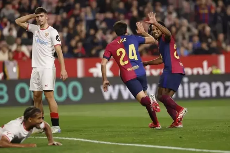 صراع النجوم في برشلونة: إريك جارسيا وكوندي تحت الضغط صراع النجوم في برشلونة: إريك جارسيا وكوندي تحت الضغط