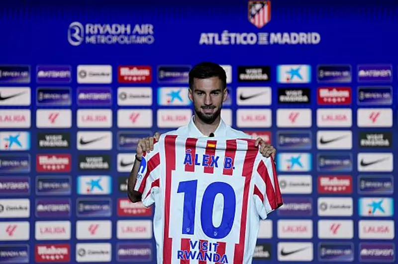 ميركاتو أتلتيكو: استمرارية الهيمنة على قطبي مدريد في 2025 ميركاتو أتلتيكو: استمرارية الهيمنة على قطبي مدريد في 2025